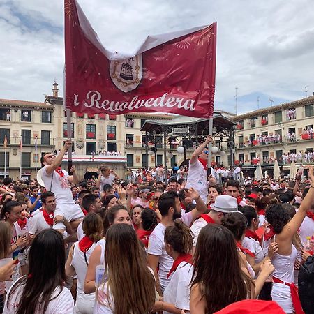 Apartamentos Ribera Navarra - Bardenas Castejón Dış mekan fotoğraf