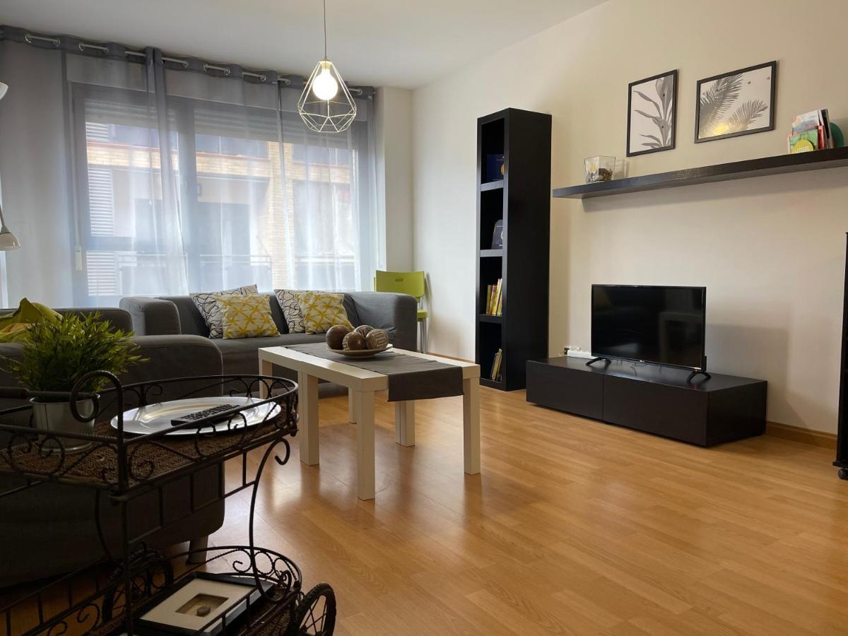 Apartamentos Ribera Navarra - Bardenas Castejón Dış mekan fotoğraf