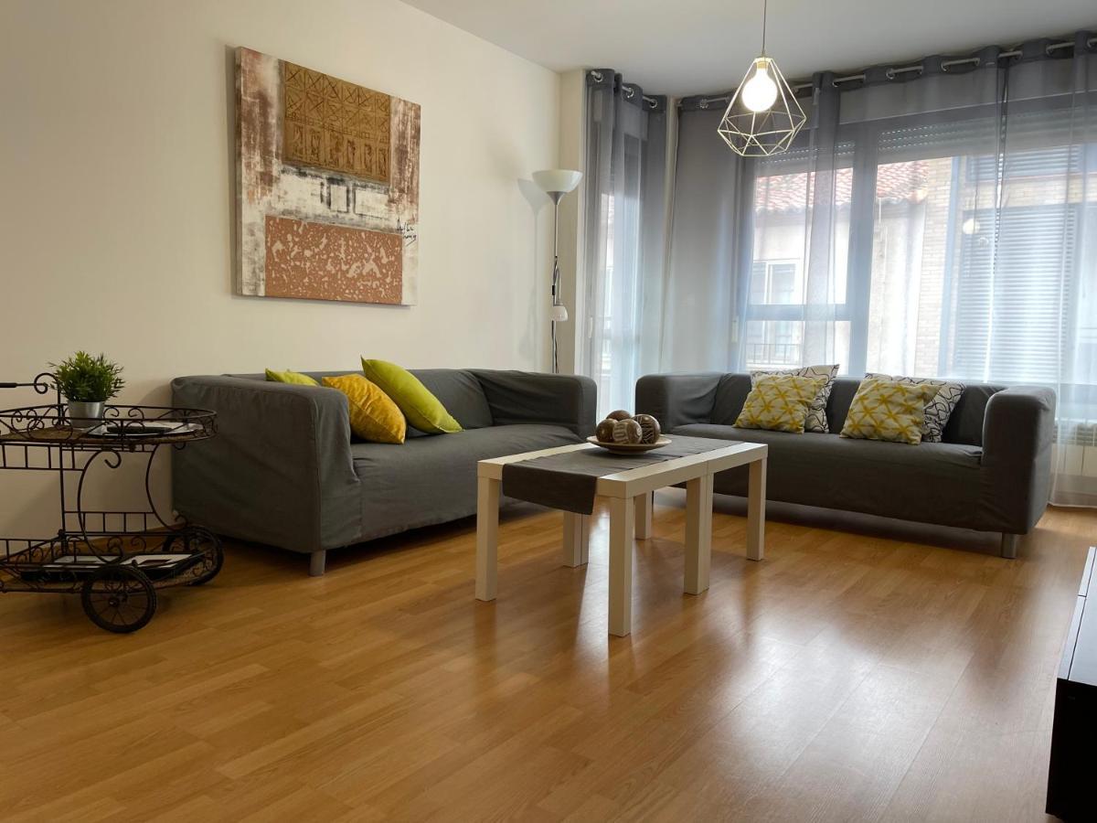 Apartamentos Ribera Navarra - Bardenas Castejón Dış mekan fotoğraf